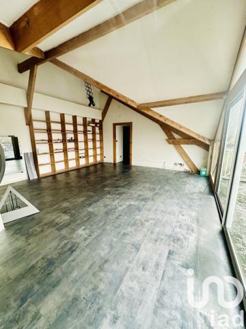 Appartement 5 pièces de 120 m² à Bruay-la-Buissière (62700)