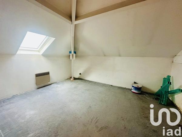 Appartement 5 pièces de 120 m² à Bruay-la-Buissière (62700)