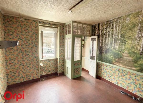 Maison à vendre    4 pièces •  Bézenet