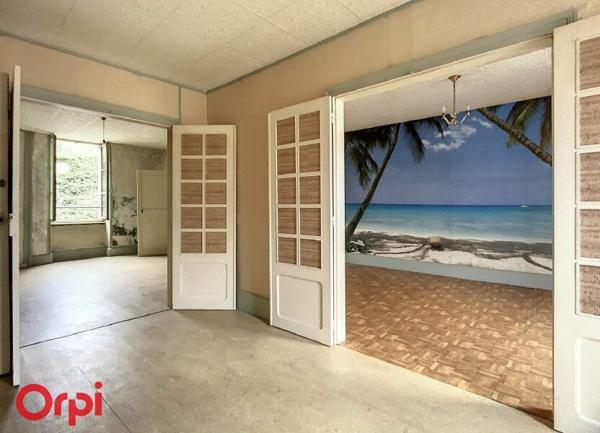 Maison à vendre    4 pièces •  Bézenet