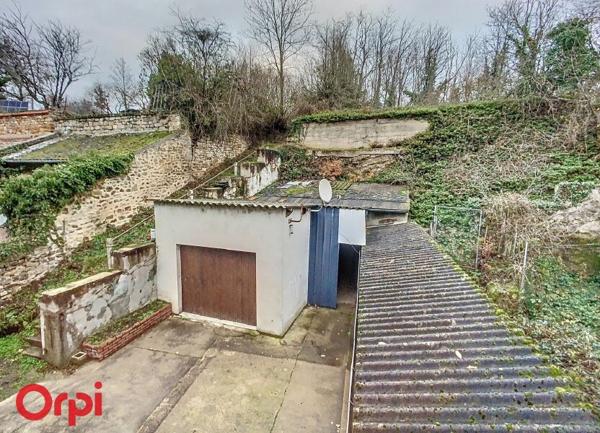 Maison à vendre    4 pièces •  Bézenet