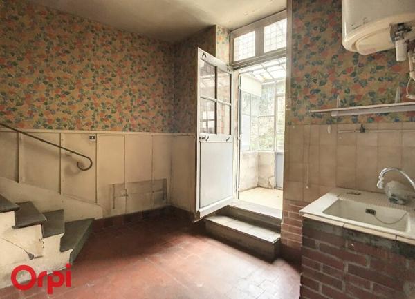 Maison à vendre    4 pièces •  Bézenet