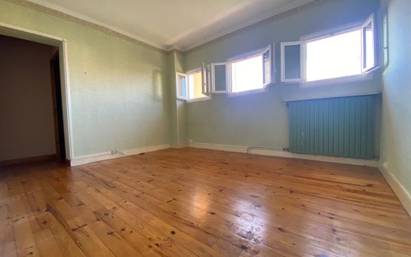 Maison à vendre    6 pièces •  Montauban