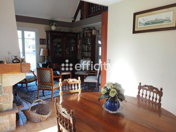Maison 6 pièces - 132 m² Exclusivité efficity