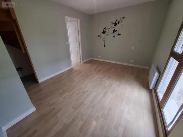 Achat - Appartement Saintes 17100 4 pièces 96 m 2 112 m 2