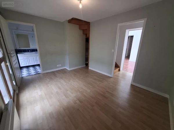 Achat - Appartement Saintes 17100 4 pièces 96 m 2 112 m 2