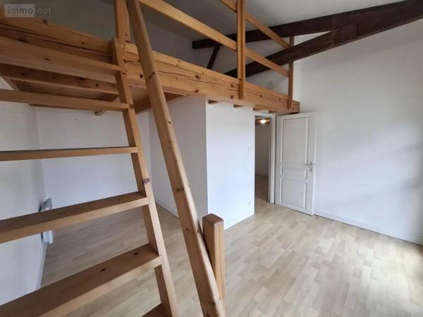 Achat - Appartement Saintes 17100 4 pièces 96 m 2 112 m 2