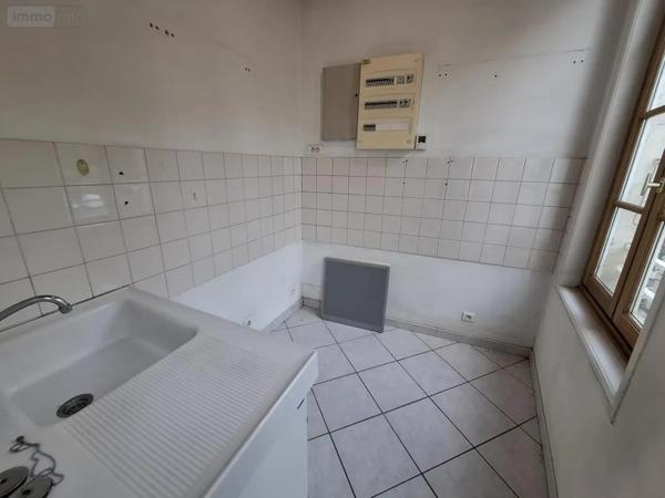Achat - Appartement Saintes 17100 4 pièces 96 m 2 112 m 2