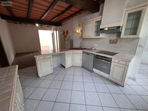 Achat - Appartement Saintes 17100 4 pièces 96 m 2 112 m 2