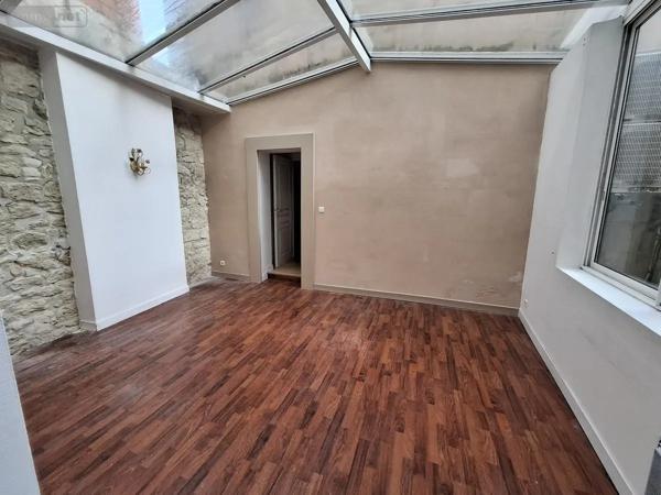 Achat - Appartement Saintes 17100 4 pièces 96 m 2 112 m 2
