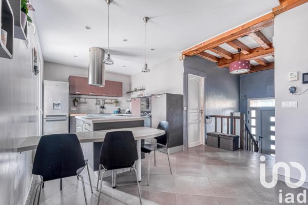 Maison à vendre 6 pièces 125 m² Vaires-sur-Marne