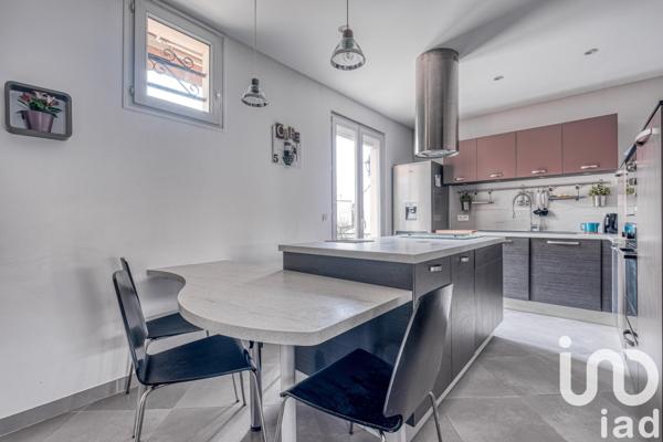 Maison à vendre 6 pièces 125 m² Vaires-sur-Marne