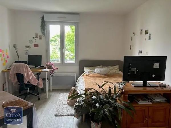 Appartement à louer 1 pièce 24.82m² Poitiers (86000)