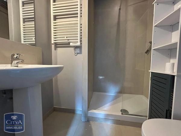 Maison à louer 6 pièces 150.23m²