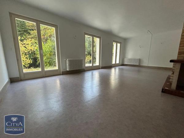 Maison à louer 6 pièces 150.23m²