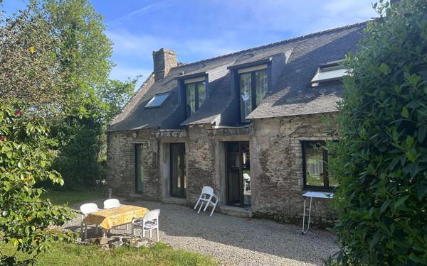 Maison à vendre    5 pièces • 300 m2 Surzur