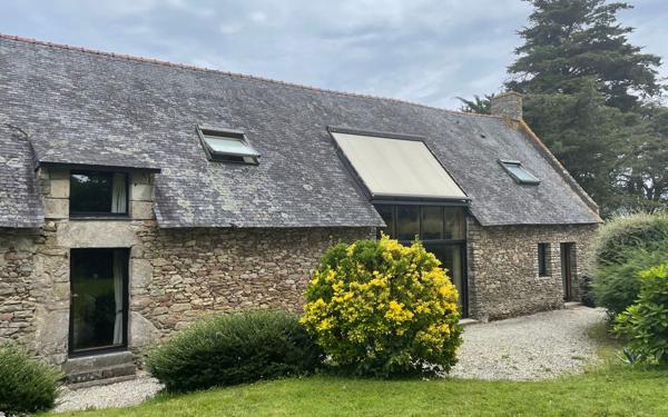 Maison à vendre    5 pièces • 300 m2 Surzur