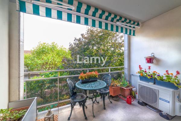 Appartement t2 avec cave et stationnement intérieur
