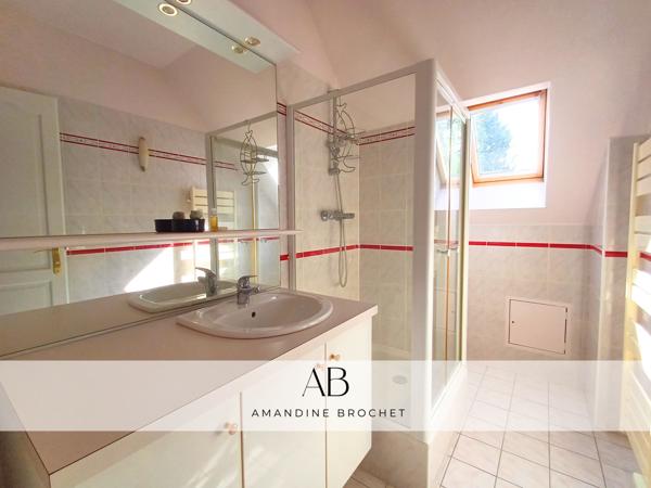 Maison 7 pièces - 180 m²