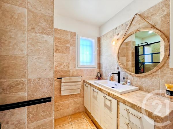 Maison à vendre  5 pièces - 130 m2 LA CADIERE D AZUR - 83