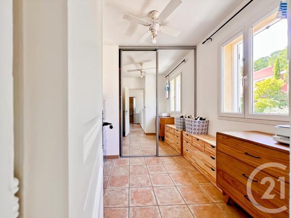 Maison à vendre  5 pièces - 130 m2 LA CADIERE D AZUR - 83