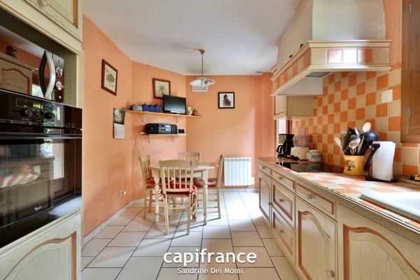 Francheville - Au calme - Maison de 94m² sur parcelle de 615m² avec garage