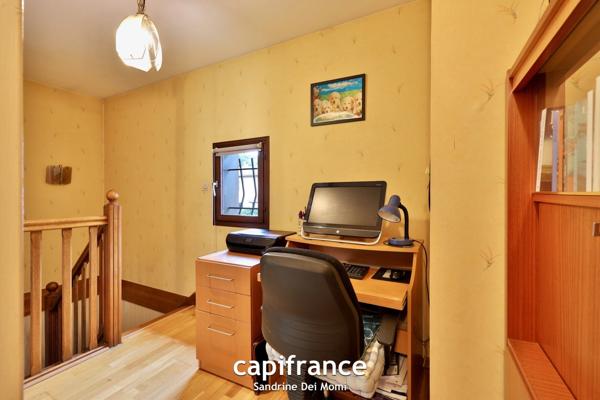 Francheville - Au calme - Maison de 94m² sur parcelle de 615m² avec garage