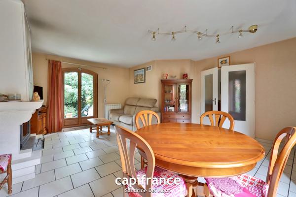 Francheville - Au calme - Maison de 94m² sur parcelle de 615m² avec garage
