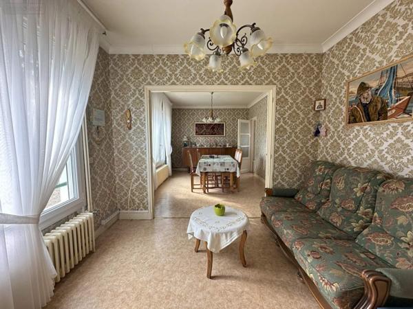 Maison à vendre à Pleurs dans la Marne (51230), ref : 043/1704