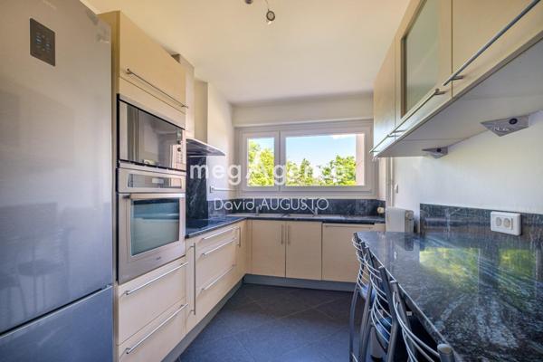 Appartement à ECULLY, 69130 - 5 pièces 120m²