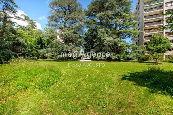 Appartement à ECULLY, 69130 - 5 pièces 120m²