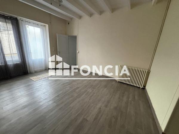 À vendre Maison 6 pièces 111 m² - Châteaubernard 16100