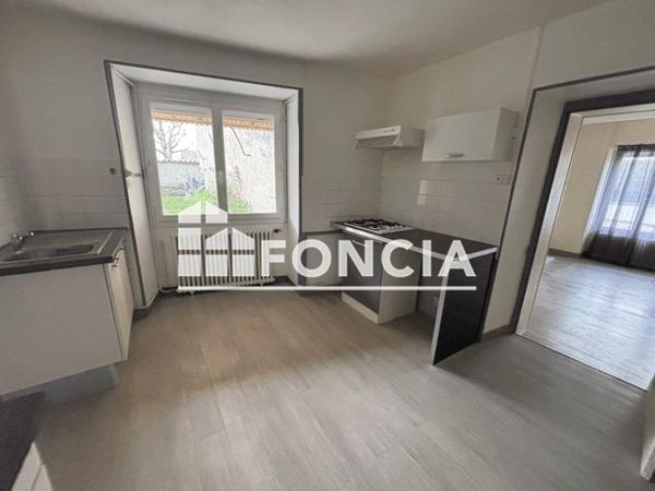 À vendre Maison 6 pièces 111 m² - Châteaubernard 16100