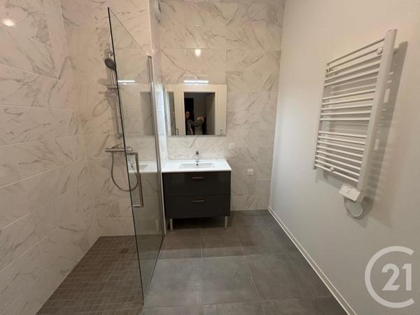 Appartement F3 à vendre  3 pièces - 59 m2 MELUN - 77