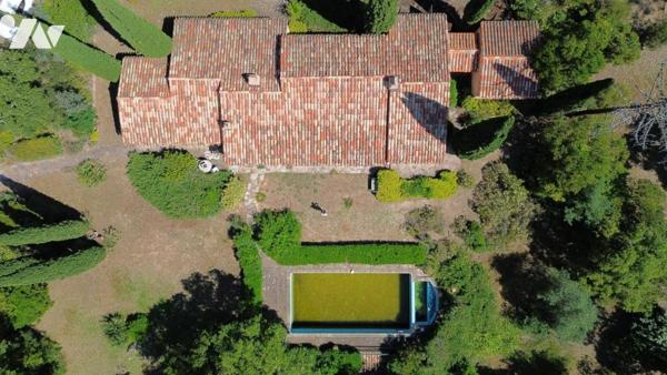 Le Muy – Villa provençale de plain-pied avec piscine et studio au Domaine Les Charles