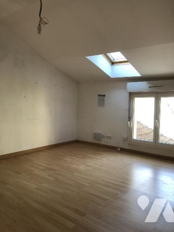 CHALONS EN CHAMPAGNE (51000) secteur des Ursuline, maison de type 6 avec jardin et garage 