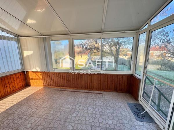 PAVILLON SUR SOUS SOL 3 CHAMBRES ET 3 GARAGES A COULON