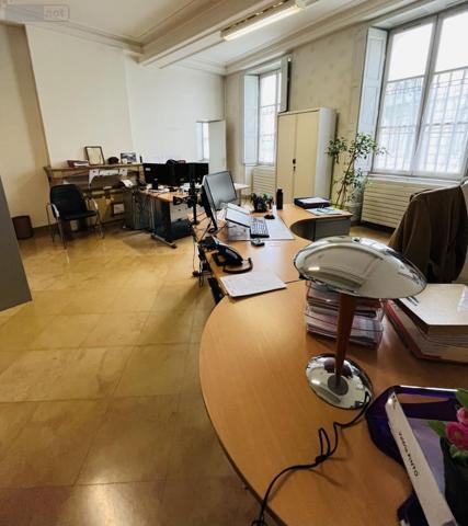 Fonds et/ou murs commerciaux à vendre à Dole dans le Jura (39100), ref : 39033-2536