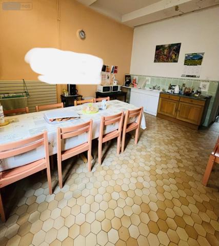 Fonds et/ou murs commerciaux à vendre à Dole dans le Jura (39100), ref : 39033-2536