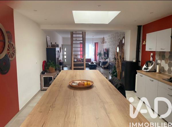 Maison à vendre 5 pièces 120 m² Saint-Amand-les-Eaux