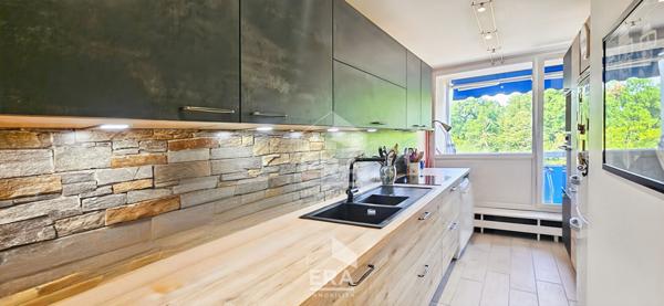 BLANQUEFORT CENTRE - Appartement rénové 84 m² + terrasses - Traversant Est/Ouest