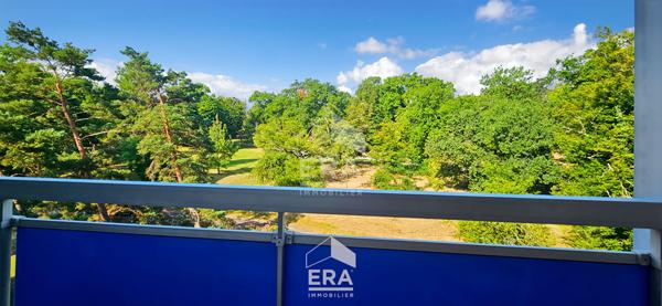 BLANQUEFORT CENTRE - Appartement rénové 84 m² + terrasses - Traversant Est/Ouest