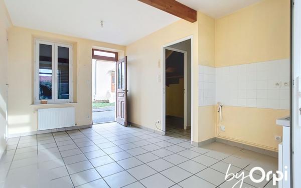 Maison à vendre    3 pièces • 61 m2 Commentry