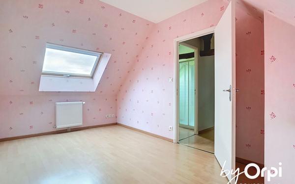 Maison à vendre    3 pièces • 61 m2 Commentry