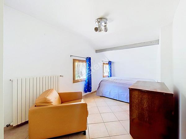 Exclusivité NESTENN Sisteron - Superbe Maison 6 pièces avec grand séjour et environnement privilégié