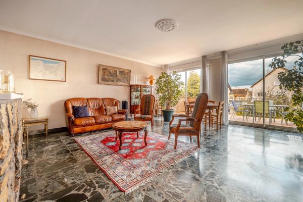 Maison à vendre 8 pièces RIS ORANGIS (91)