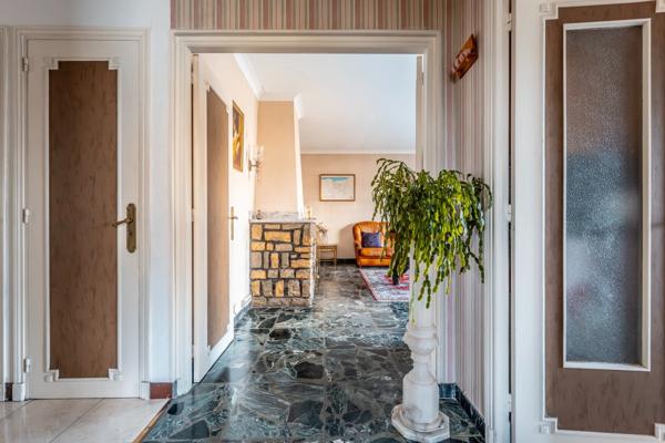 Maison à vendre 8 pièces RIS ORANGIS (91)