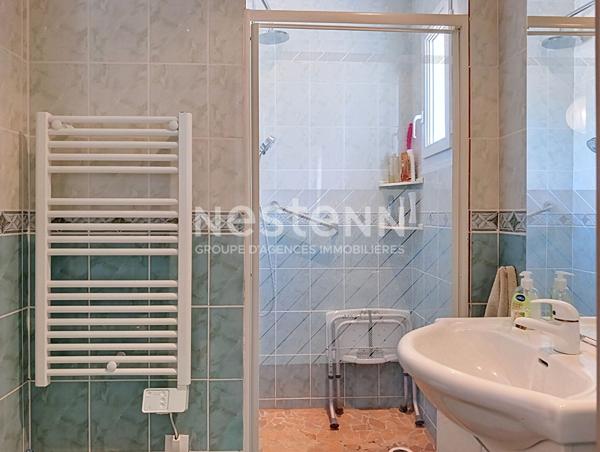 Maison 6 pièces avec piscine à vendre à Saint Vallier de Thiey