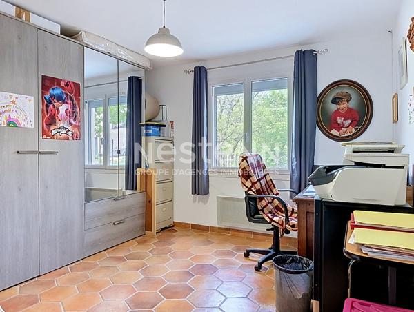 Maison 6 pièces avec piscine à vendre à Saint Vallier de Thiey