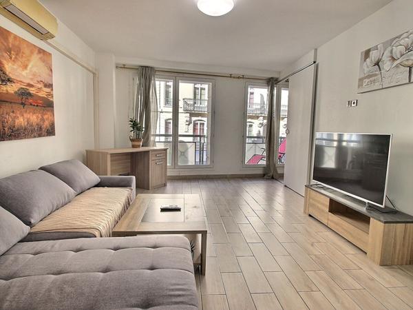 Superbe appartement meublé 4 pièces à louer  Colocation possible au coeur d'Avignon